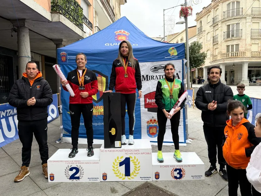 Podio femenino Jamón Veloz 2025
