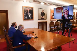 Firma del convenio entre la USAL y la coorporación RTVE