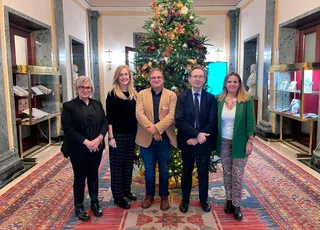 El vicerrector de Internacionalización presenta a senadores salmantinos el V Centenario de la Escuela de Salamanca