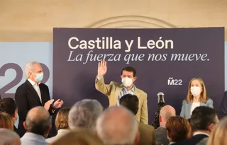 Mañueco aplazará la jubilación de profesionales sanitarios de 65 a 70 años y promete “diálogo” para un Pacto por la Sanidad | ICAL