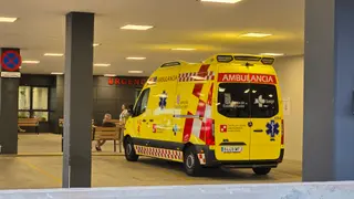 Ambulancia en el hospital de Salamanca