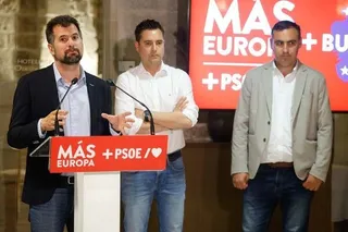 El secretario general del PsoeCyL, Luis Tudanca reacciona a los resultados de las elecciones europeas. Foto Ricardo Ordoñez | ICAL
