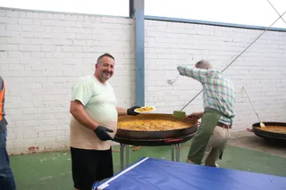 Paella popular en Calvarrasa de Abajo