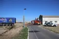 Camión que ha echado a arder en la Calle Silos en Villares.