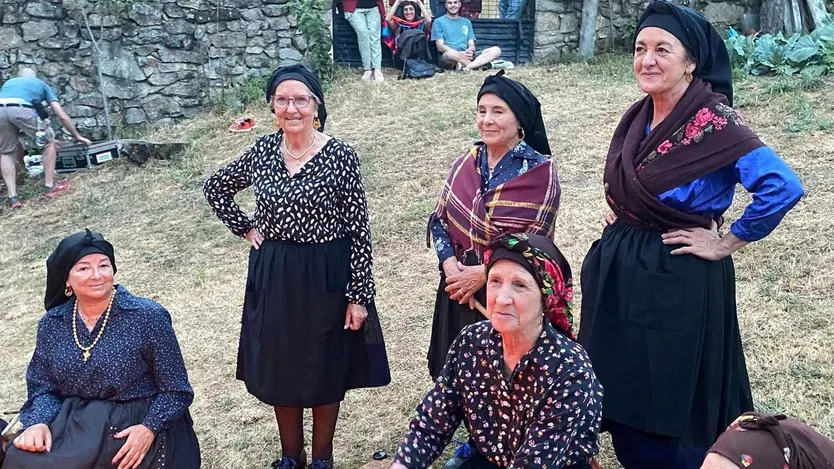 La cantante Rozalén participa en un documental en Peñaparda 