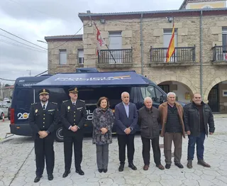 La Policía Nacional acerca la expedición de DNI y pasaportes a zonas rurales de Salamanca con una nueva unidad móvil