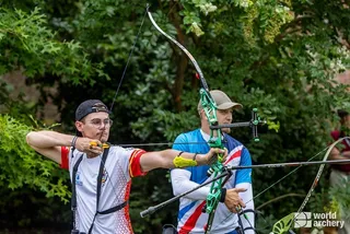Carlos Iglesias, nueve veces campeón de España, en una competición de tiro con arco