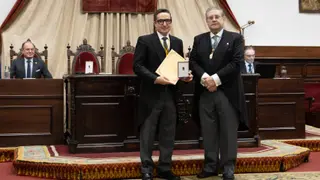 Juan Manuel Corchado felicita el trabajo de la Junta Directiva saliente y muestra su apoyo al nuevo liderado por Miguel Merchán | Comunicación USAL