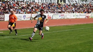 OBISPO AGUILAS 2
