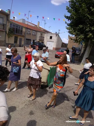 Citas litúrgicas, folklore y convite en las fiestas de Pereña (11)