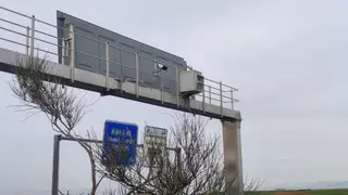 Archivo: Radar de tráfico en la A 62 en Salamanca. Foto S24H