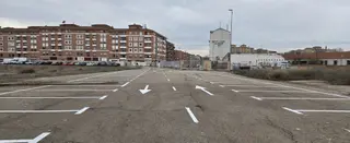 Aparcamiento provisional en el antiguo Mercasalamanca. Foto Ayuntamiento Salamanca