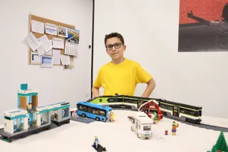 Exposición legos de Roberto Fraile