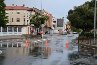 Inundación en la avenida Lasalle. Fotos Andrea M.