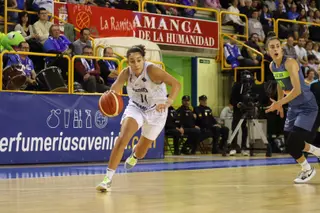 Hartley, ante USK Praga | FOTO ANDREA MATEOS