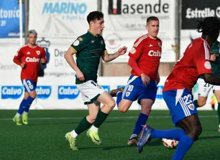 Izan Gutiérrez, ante el Bergantiños | FOTO CD GUIJUELO
