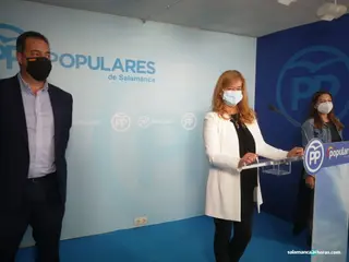 Procuradores salmantinos Salvador Cruz, Carmen Sánchez Bellota y Rosa Esteban Ayuso