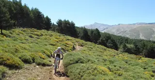 Ciclista en la montaña | Fotografía EP
