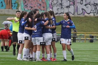Las jugadoras del Salamanca Fútbol Femenino celebran un gol ante el Capiscol | FOTO JUANES