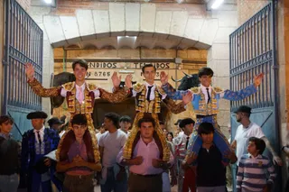 Diego Mateos, Noel García y Álvaro Rojo salen a hombros de La Glorieta | Juanes