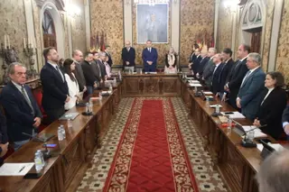 Minuto de silencio en el pleno de la Diputación de Salamanca. 
