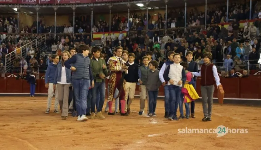 GALERÍA | Corrida concurso de despedida de López Chaves y El Juli: momentos más destacados del último festejo de abono de la Feria Taurina Virgen de la Vega 2023. Fotos Andrea M.