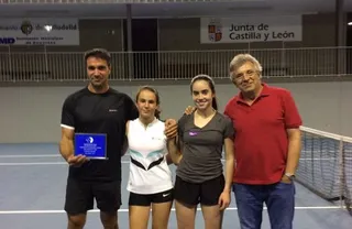 El CD Salamanca se proclama campeón femenino de Castilla y León por equipos sub 18 de tenis
