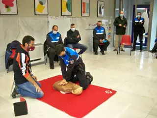 Curso uso de los desfibriladores Santa Marta