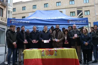 Nuevas Generaciones del PP celebra el dia de la constitución | Mateo G.J.