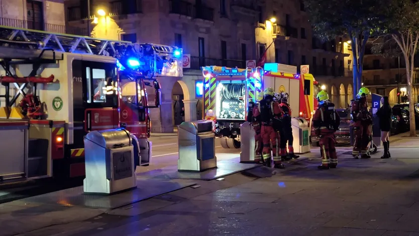 Los bomberos de Salamanca se movilizan hasta la Gran Vía por una llamada de olor a gas