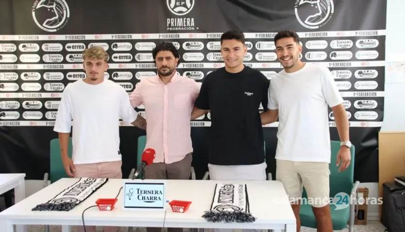 Presentación de Iván Moreno, Aitor Pascual y Pau Martínez