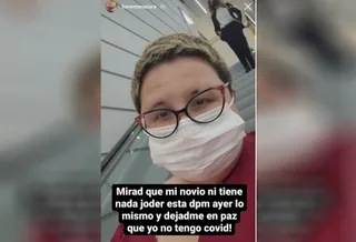 Críticas a una influencer por visitar Salamanca y pedir a los jóvenes que se fotografíen con ella, cuando su novio ha dado positivo por coronavirus