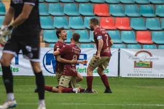 Los jugadores del Pontevedra celebran el 0 1 ante el Salamanca CF UDS | FOTO PONTEVEDRA CF