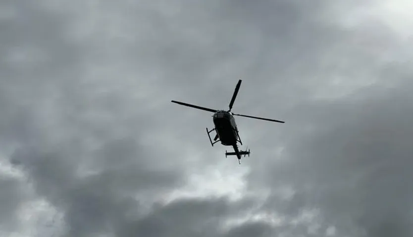 Momento en el que trasladan al herido al Hospital de Salamanca | Salamanca 24 Horas