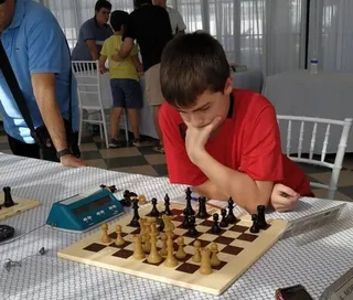 Joven ajedrecista leonés Aarón San Juan gana el II Campeonato Juvenil Online de España