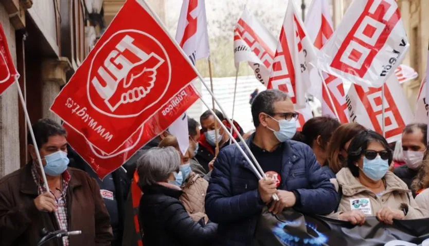 Concentración de UGT y CCOO a favor del control de los precios de la energía