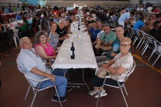 Paella popular en Calzada de Valdunciel