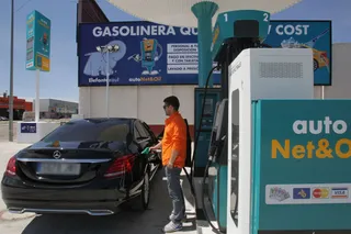 Gasolinera de AutoNet&Oil en Elefante Azul