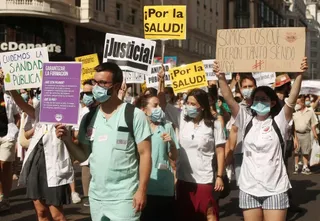 Los médicos denuncian colapsos en la web para elegir especialidad sanitaria