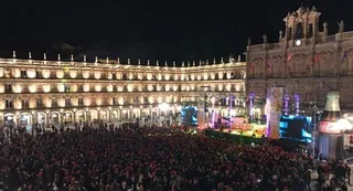 Escenario de la Nochevieja Universitaria 2017