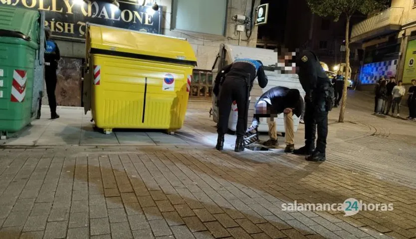 GALERÍA | Dos detenidos tras una pelea con navaja en la calle Varillas
