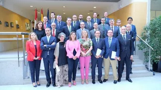 Acuerdo entre la Junta y 15 entidades financieras para facilitar el acceso a las ayudas por la sequía