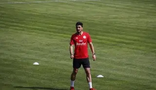 Yeray García dirige el calentamiento en El Plantío | FOTO: SALAMANCA24HORAS.COM