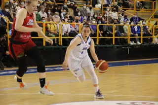 Silvia Domínguez, ante Girona | FOTO SALAMANCA24HORAS.COM