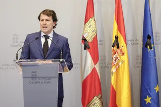 Mañueco pide una "desescalada verbal, prudencia y moderación verbal" para afrontar la recuperación económica del país
