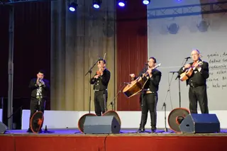 Mariachis en Alba de Tormes