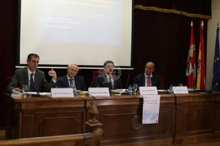 Seminario sobre equilibrio en la Unión Europea.