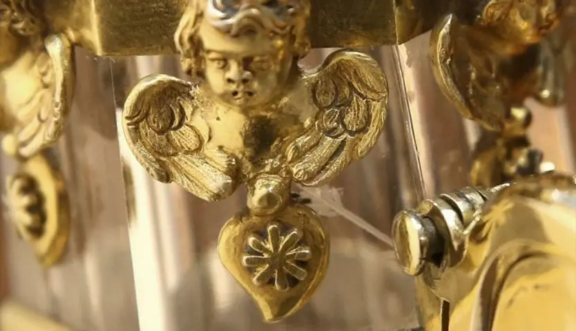 Restauración del relicario del brazo de Santa Teresa. Imagen Carmelitas Descalzos