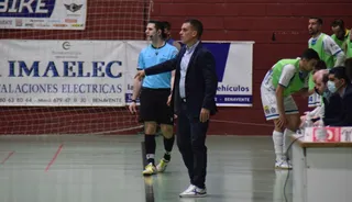 Chema Sánchez, entrenador del Atlético Benavente