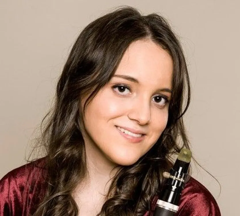 CLAUDIA